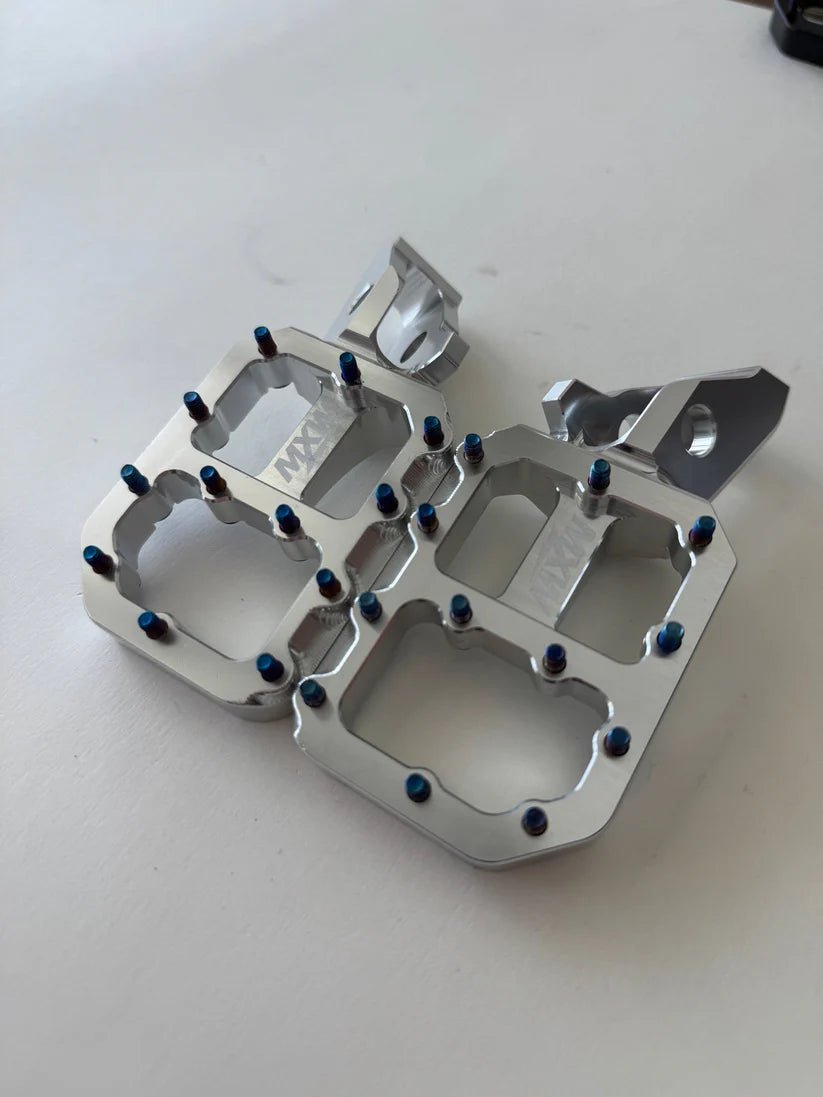 Wide Pegs - txdesigns